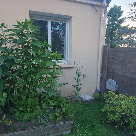 Gite Calme #2 Ou 3 Pers #Piscine #Cholet #Wifi Haut Debit #Travailleurs Thales Lacroix Et Autres Entreprises #Petits Dejeuners Et Repas Possibles Sur Demande Le May-sur-Evre Exterior photo