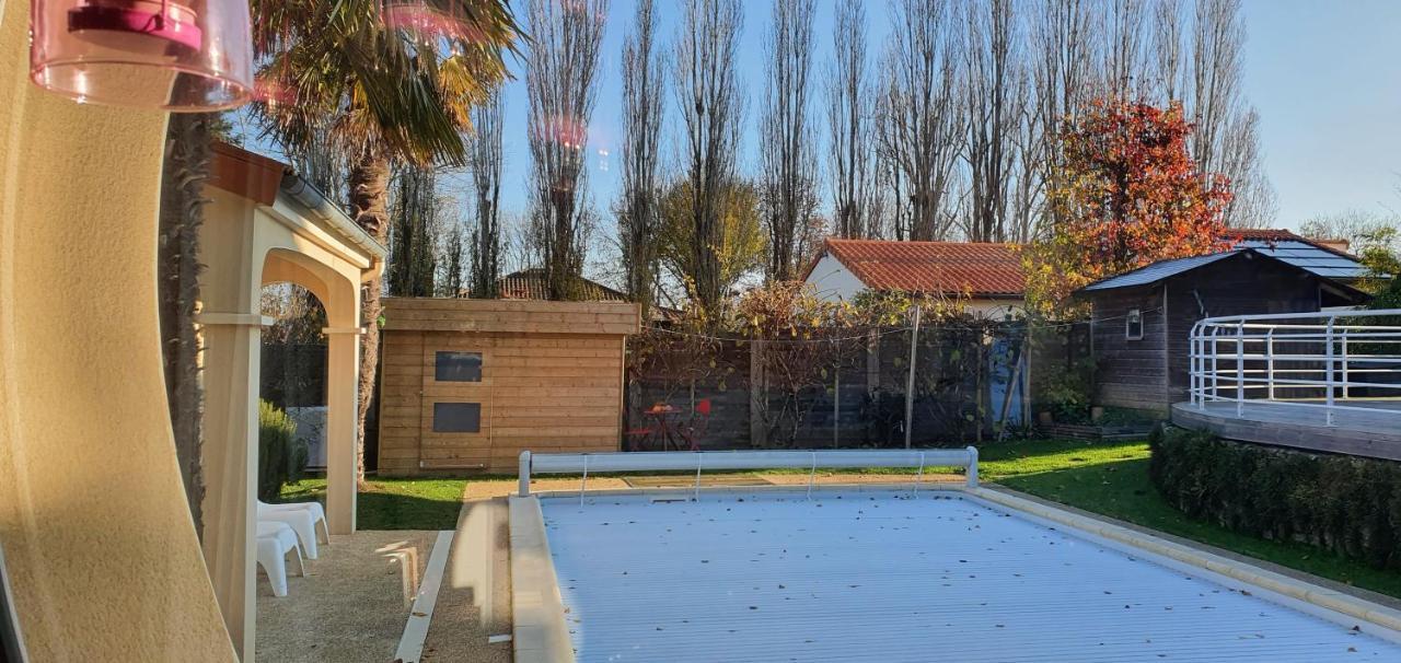 Gite Calme #2 Ou 3 Pers #Piscine #Cholet #Wifi Haut Debit #Travailleurs Thales Lacroix Et Autres Entreprises #Petits Dejeuners Et Repas Possibles Sur Demande Le May-sur-Evre Exterior photo