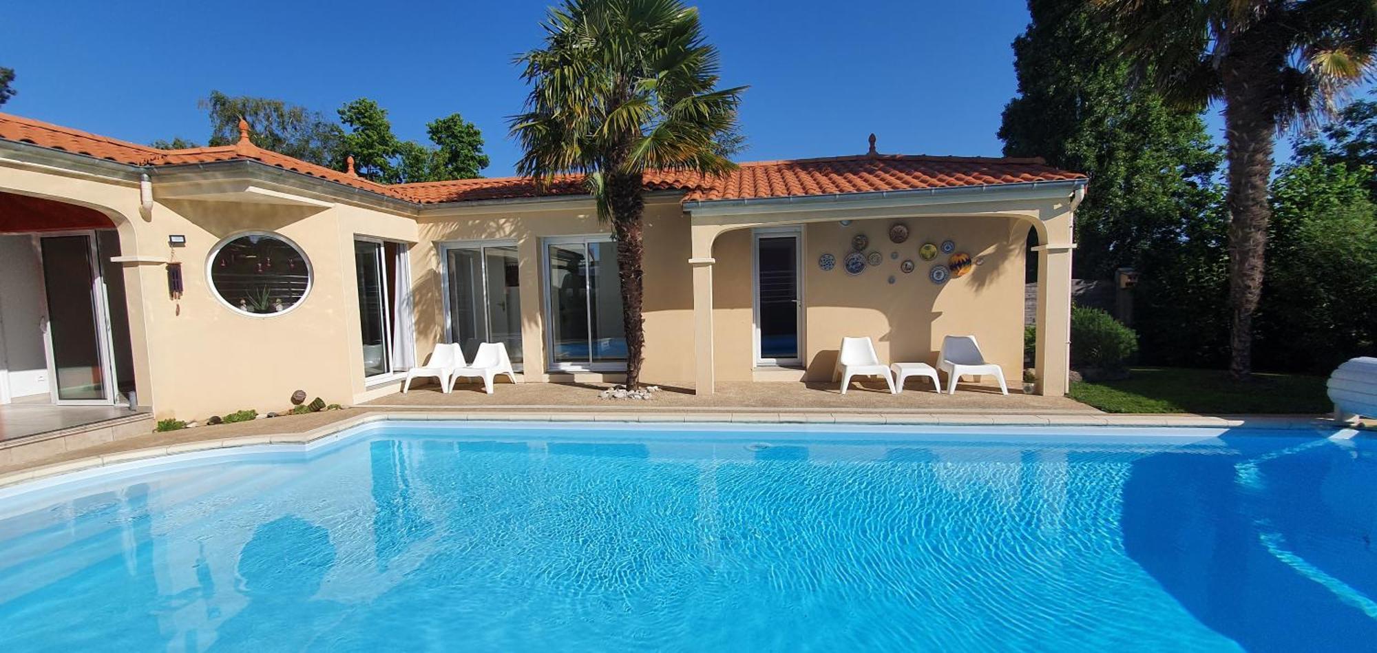 Gite Calme #2 Ou 3 Pers #Piscine #Cholet #Wifi Haut Debit #Travailleurs Thales Lacroix Et Autres Entreprises #Petits Dejeuners Et Repas Possibles Sur Demande Le May-sur-Evre Exterior photo